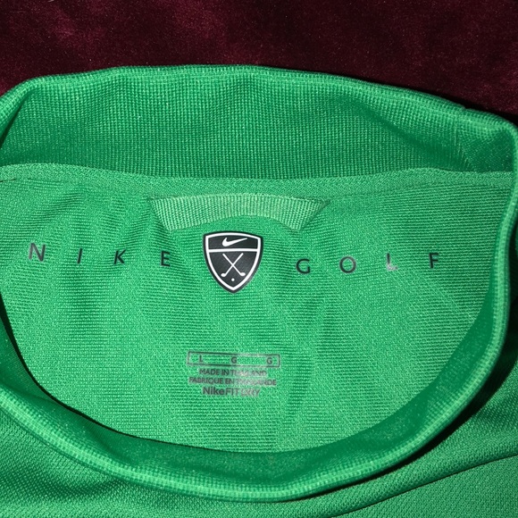 Men’s Nike golf shirt - Picture 3 of 3